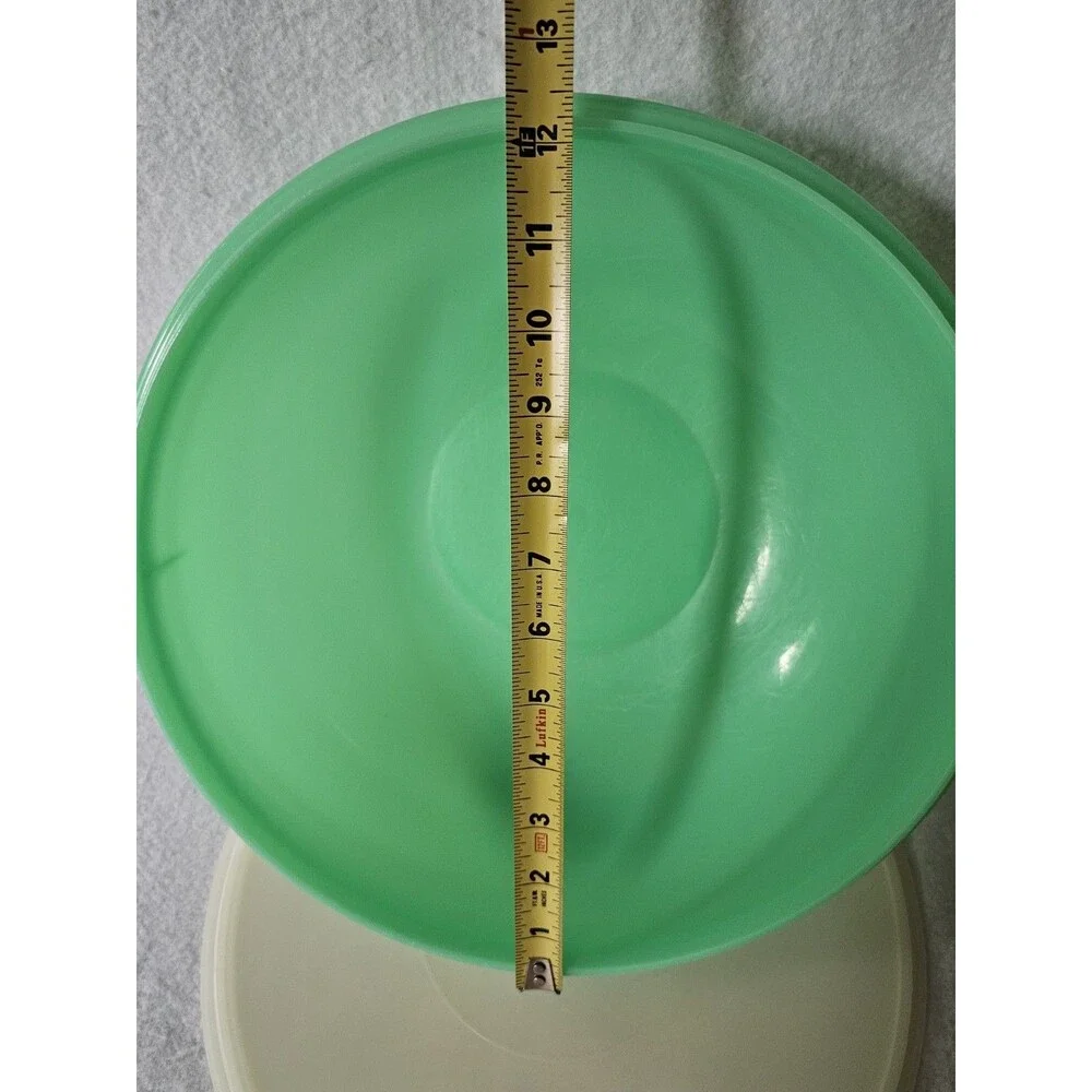 Tupperware Large 26 Cup Fix N Mix Bowl #274-9 & Lid - Jadite Green